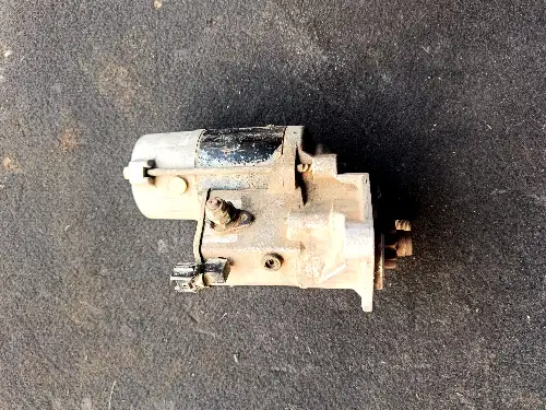 Toyota Innova Self Motor