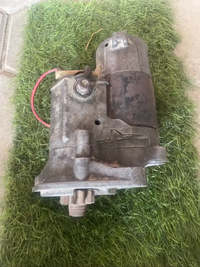 Qualis self motor /starting moter