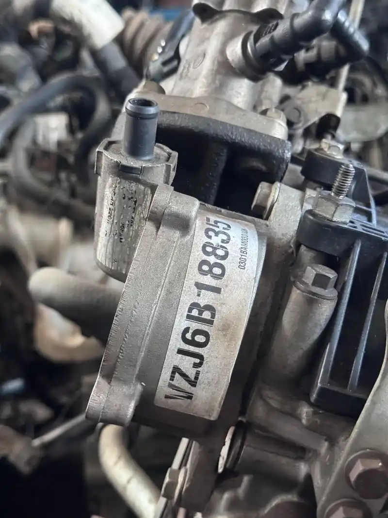 TUV 300 2017 DIESEL T8 VACCUM PUMP