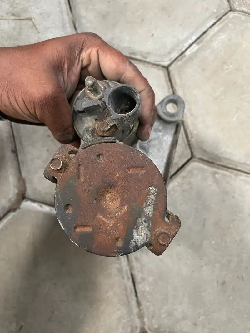 Polo petrol self motor /starting moter