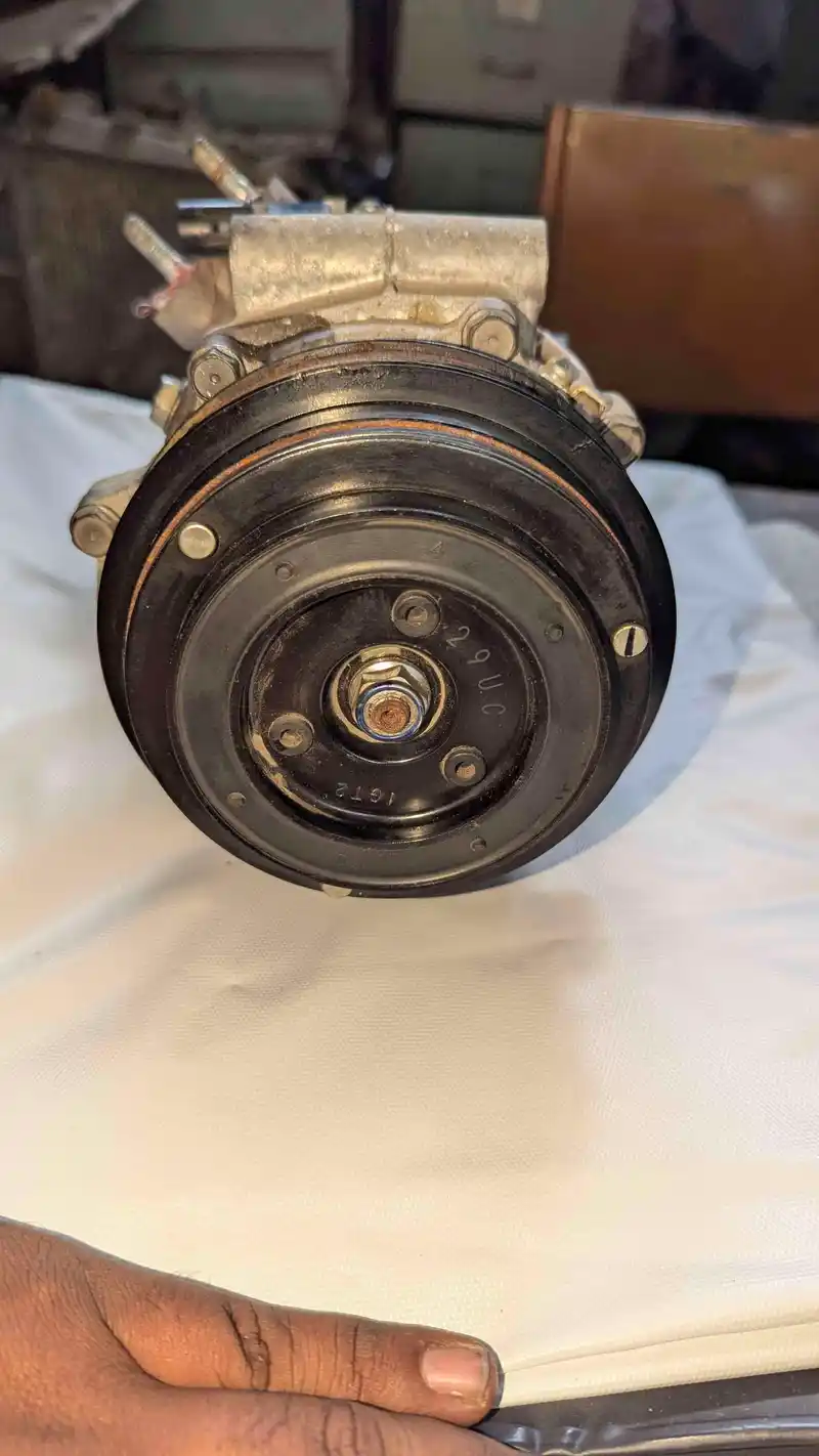 Mahindra Scorpio-N 2023 AC compressor