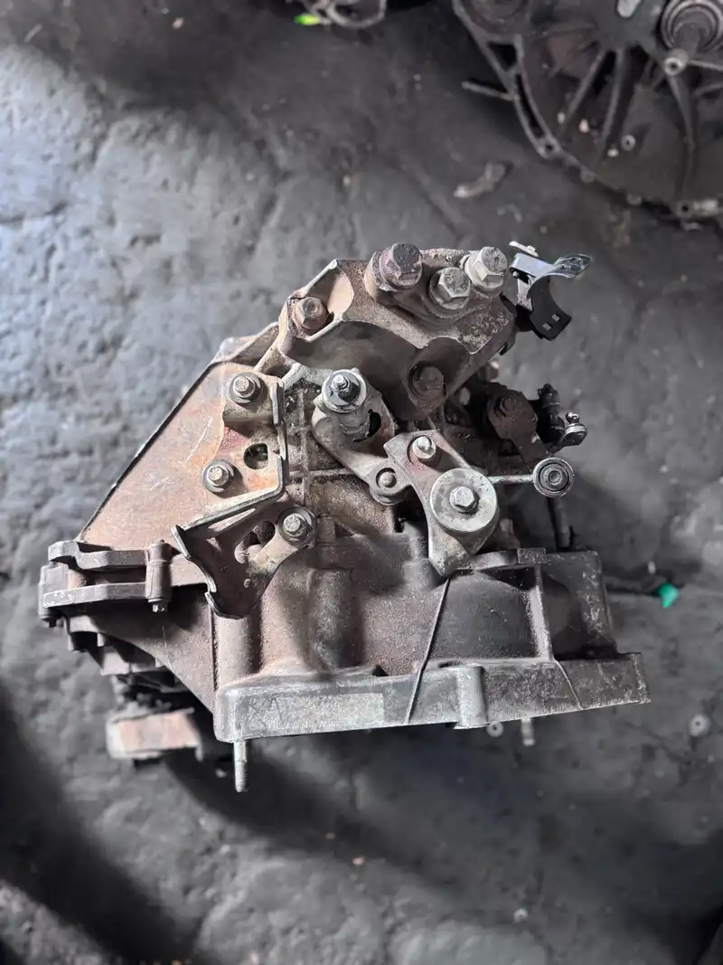 TATA HARRIER GEARBOX