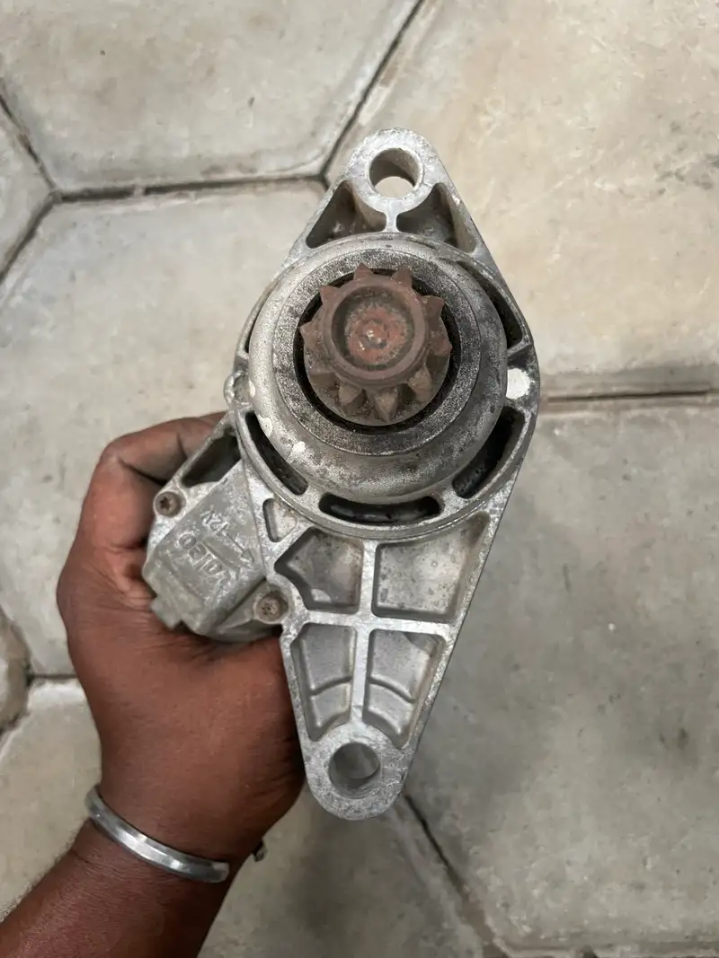 Polo petrol self motor /starting moter