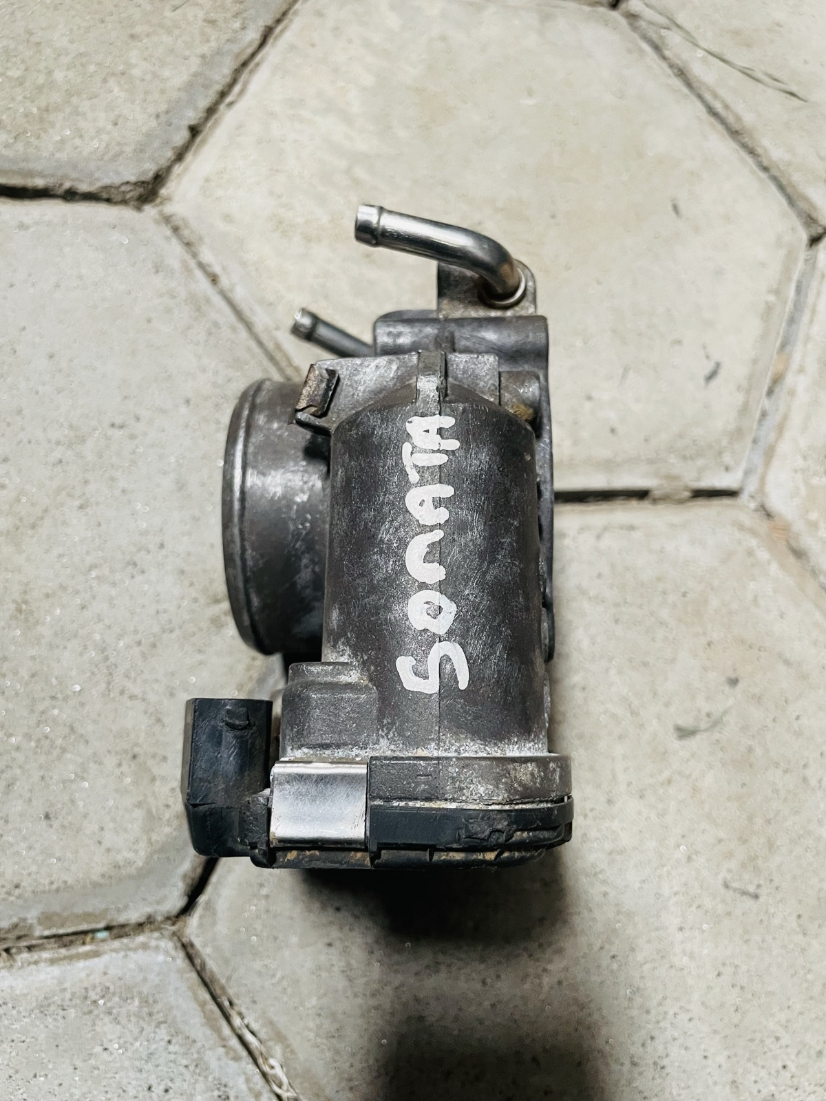 Sonata Throttle body