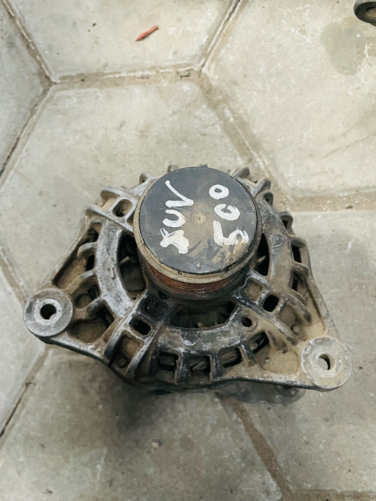 Xuv 500 alternator