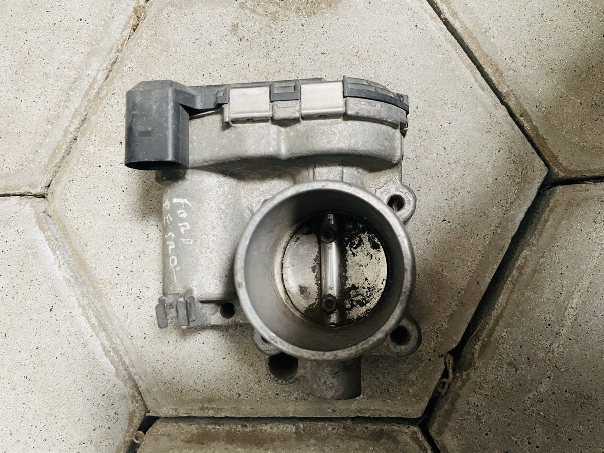 Fiesta petrol/fusion/figo/Throttle body