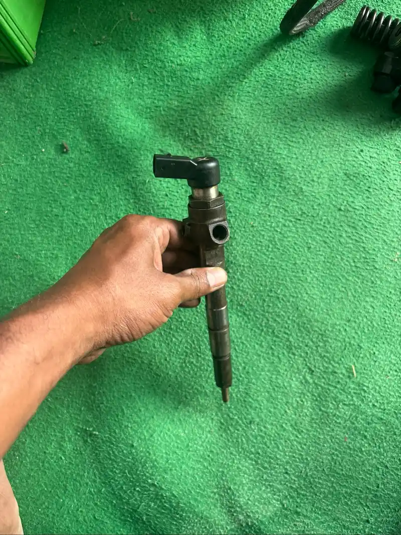 Vento / Polo /Rapid 1.5 fuel injector