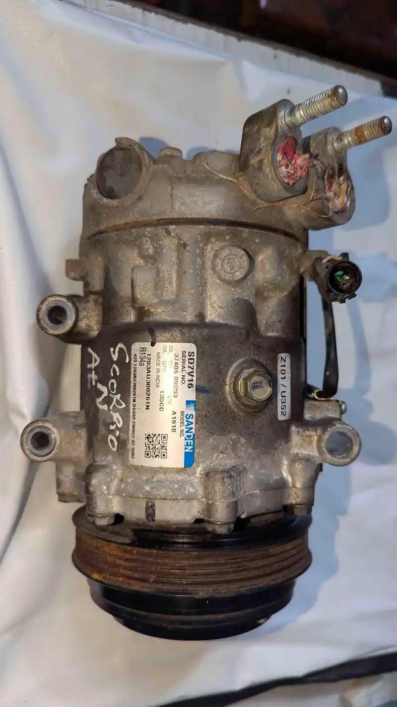 Mahindra Scorpio-N 2023 AC compressor