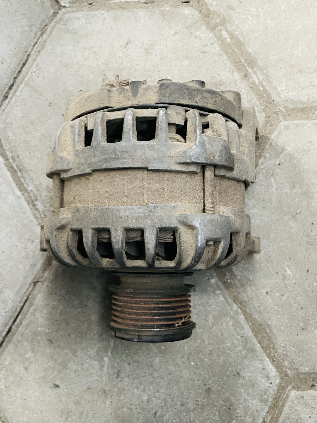 Xuv 500 alternator