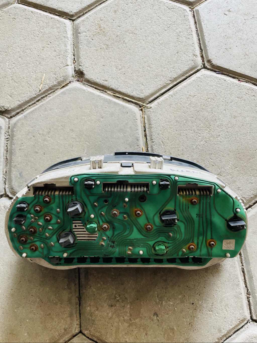 Hyundai Accent Meter/cluster