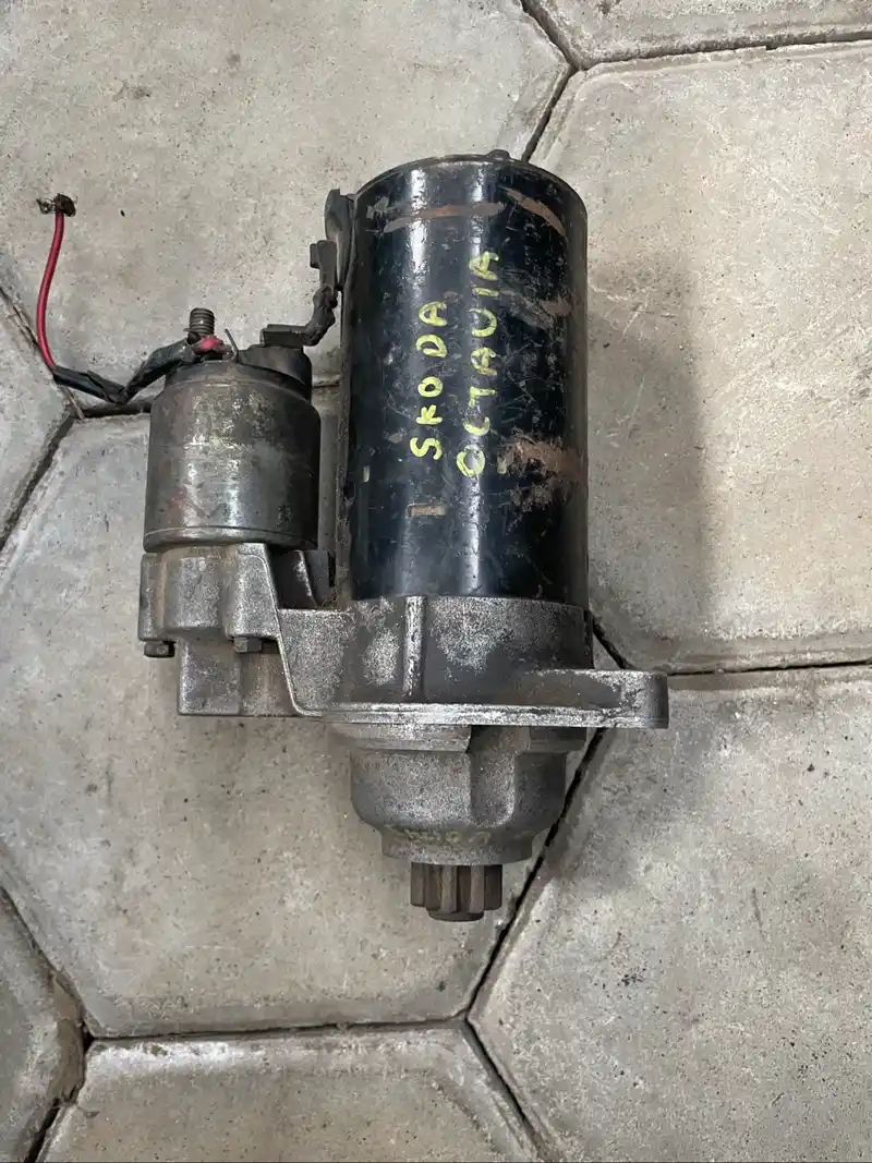 Octovia/Fabia self motor /starting moter