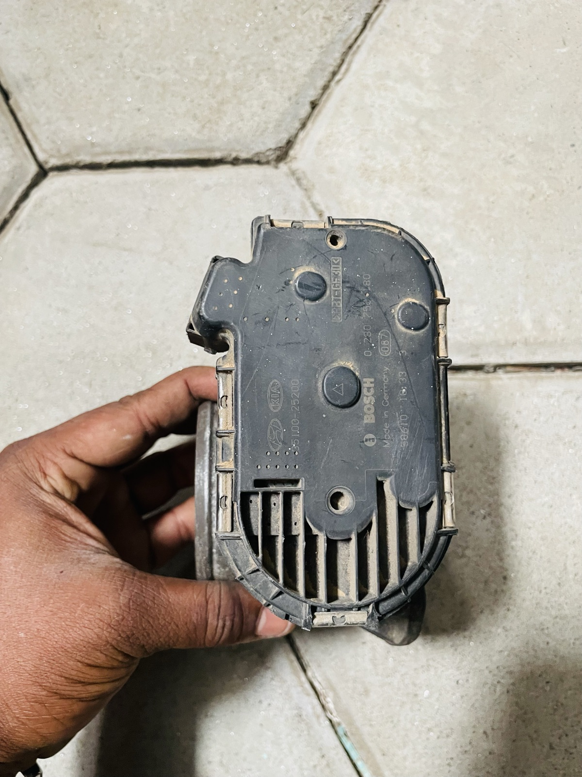 Sonata Throttle body