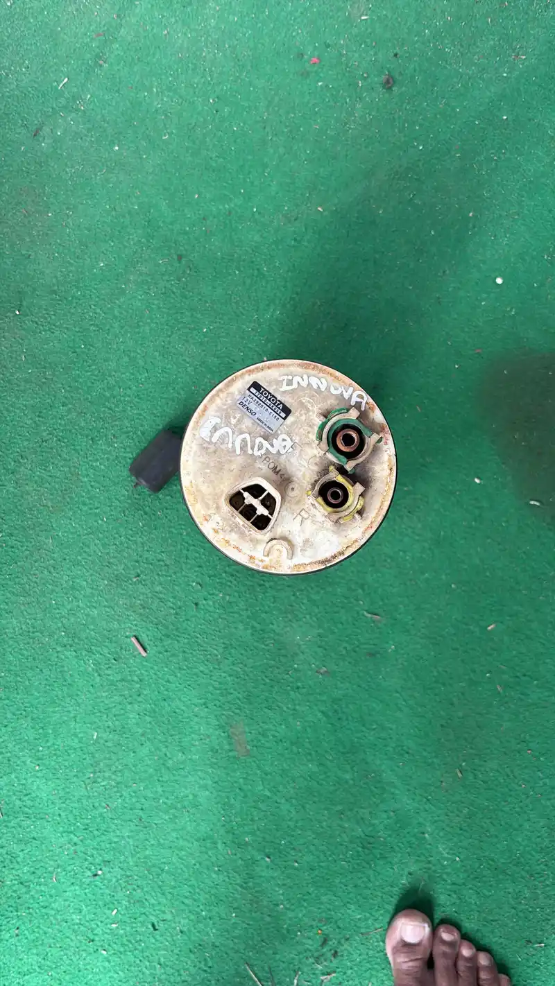Innova diesel 2008 fuel pump/float