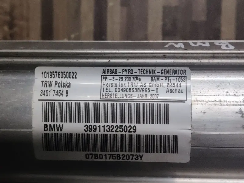 BMW 325i PASSENGER AIRBAG