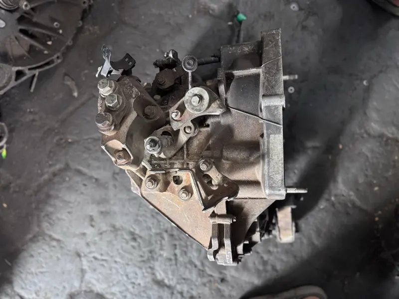TATA HARRIER GEARBOX