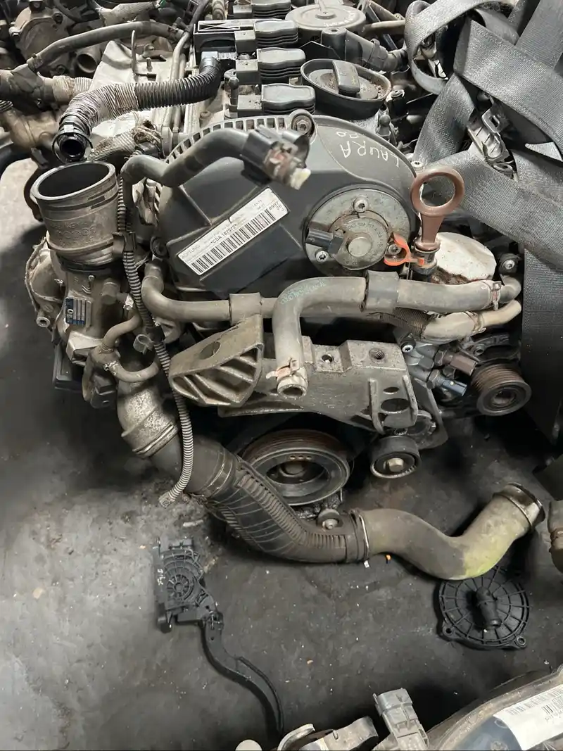 LAURA PETROL 2010 ENGINE