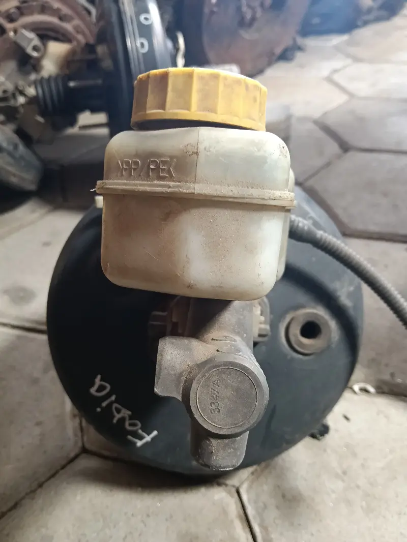 Fabia brake booster