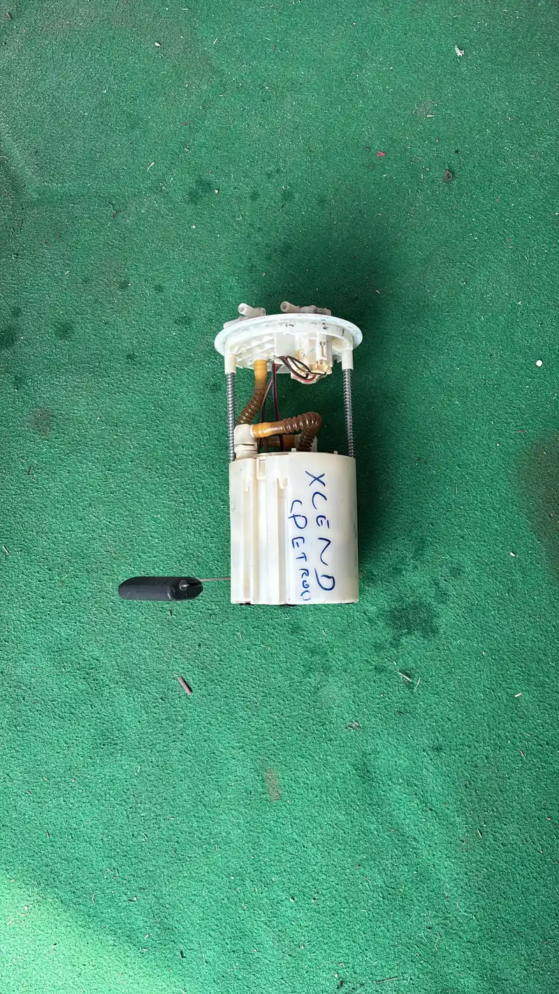 Hyundai Xcent/grand i10 petrol fuel pump/float