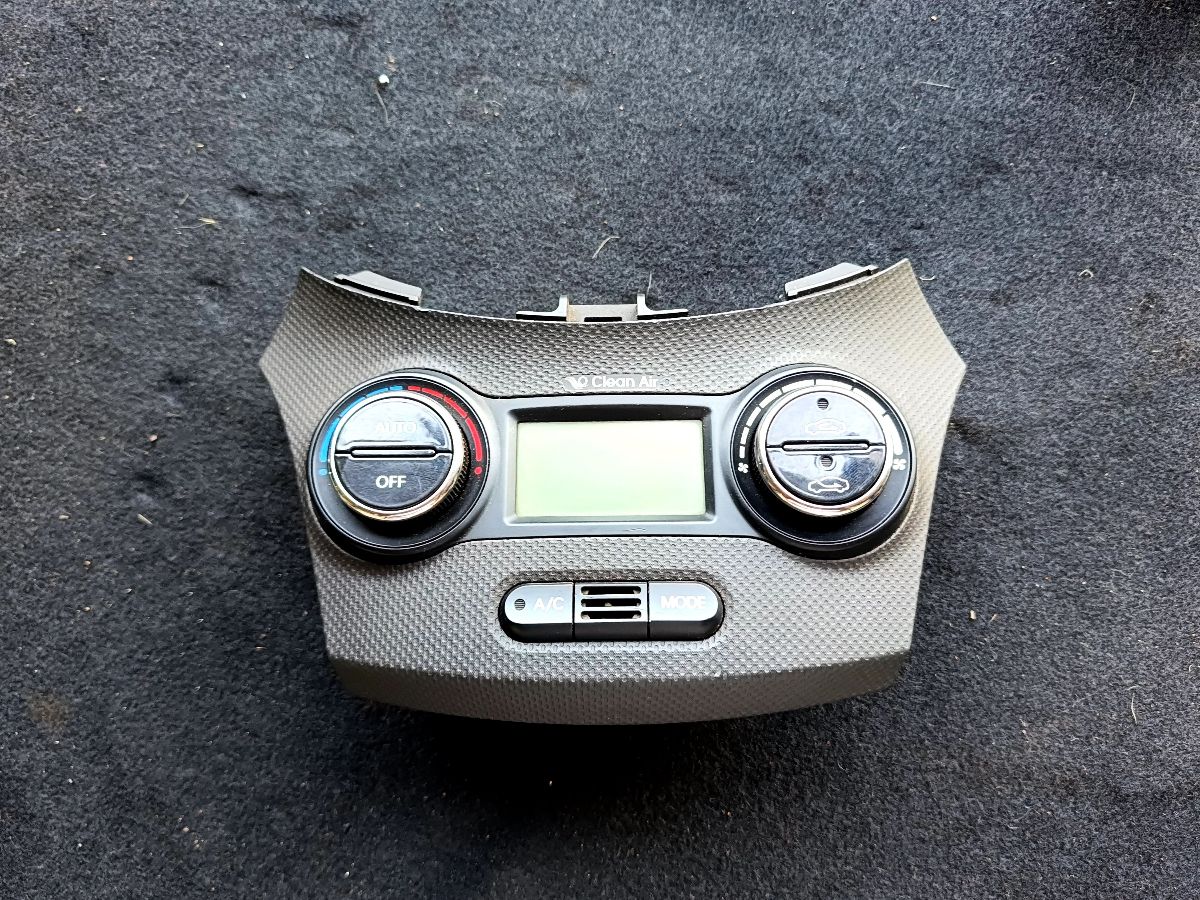 Verna Ac Control switch