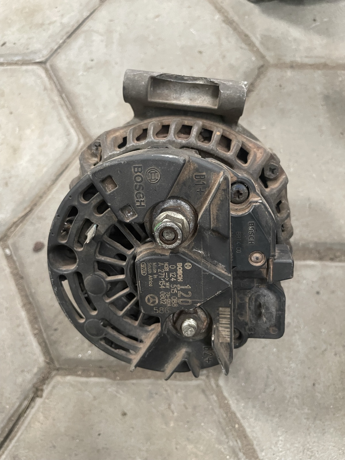 Benz 200 petrol alternator