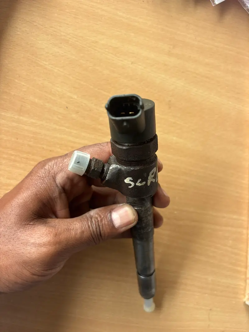 Scorpio mHawk Diesel Fuel Injecter/Nozzle