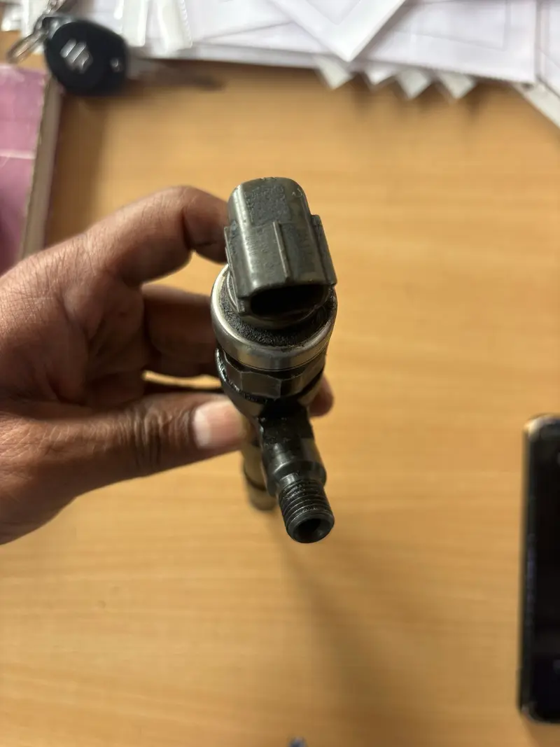 Innova Diesel Fuel Injecter / Nozzle