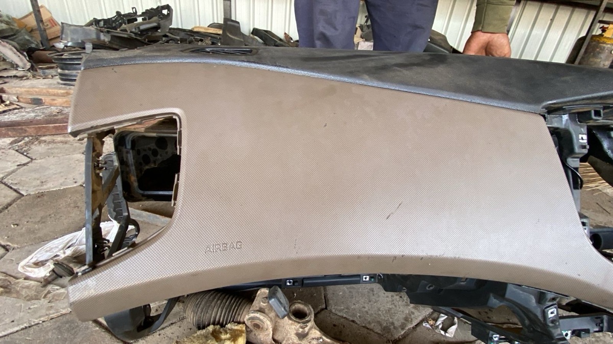 Hyundai creta airbag with dashboard set (1st generation)