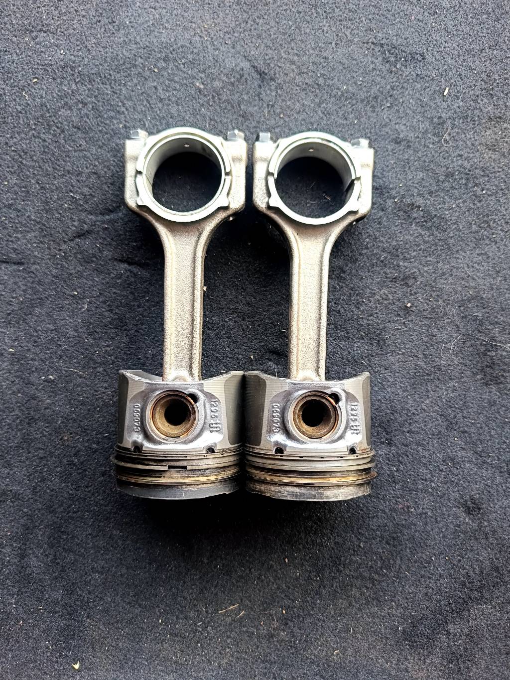 Baleno Diesel piston Set