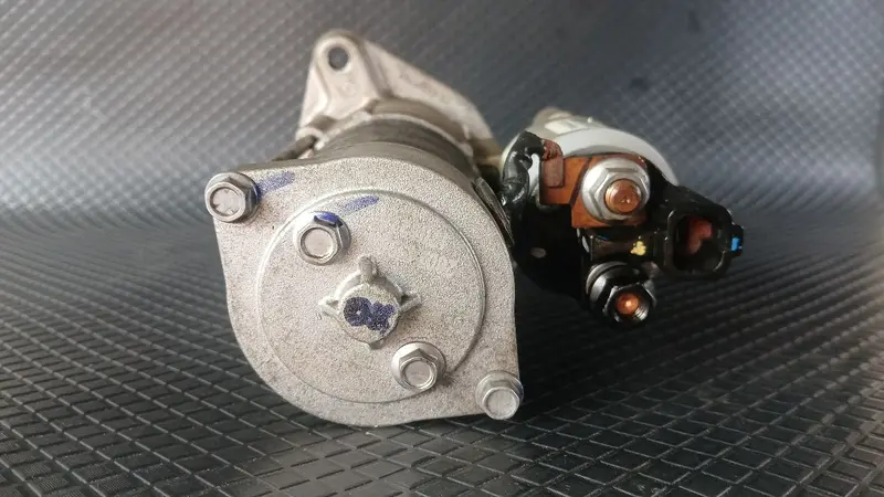 Hyundai Aura Self Motor