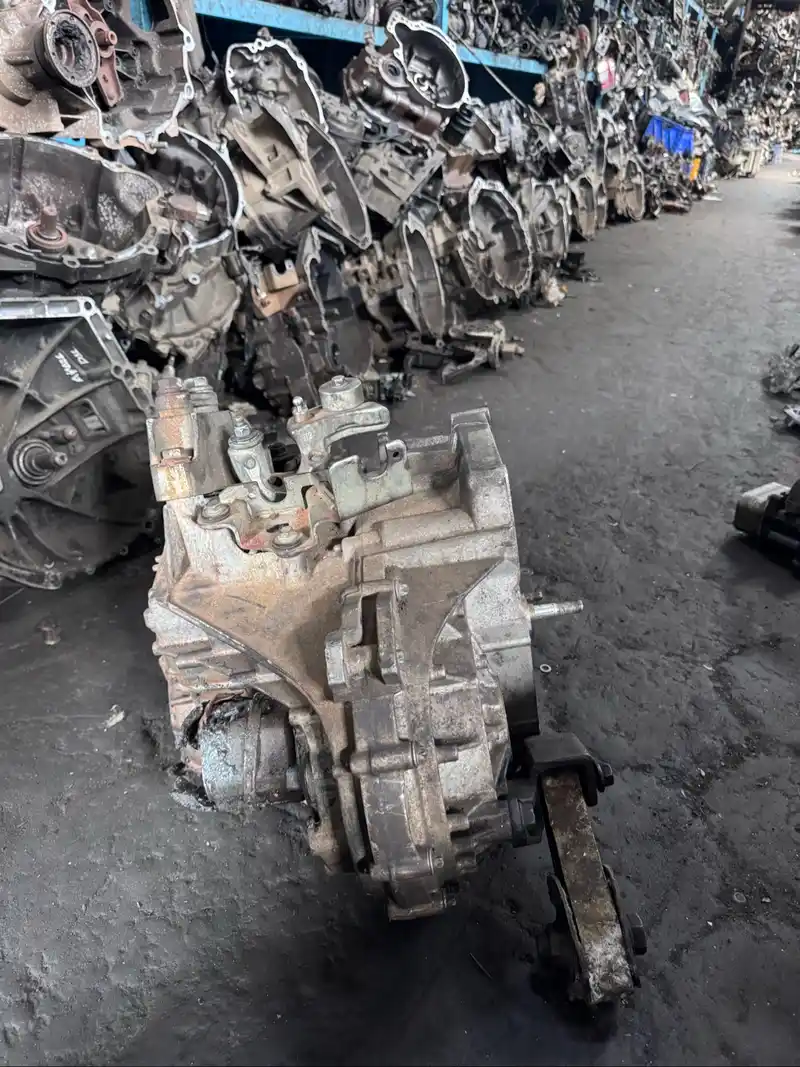 KWID 2018 MODEL AUTOMATIC GEARBOX